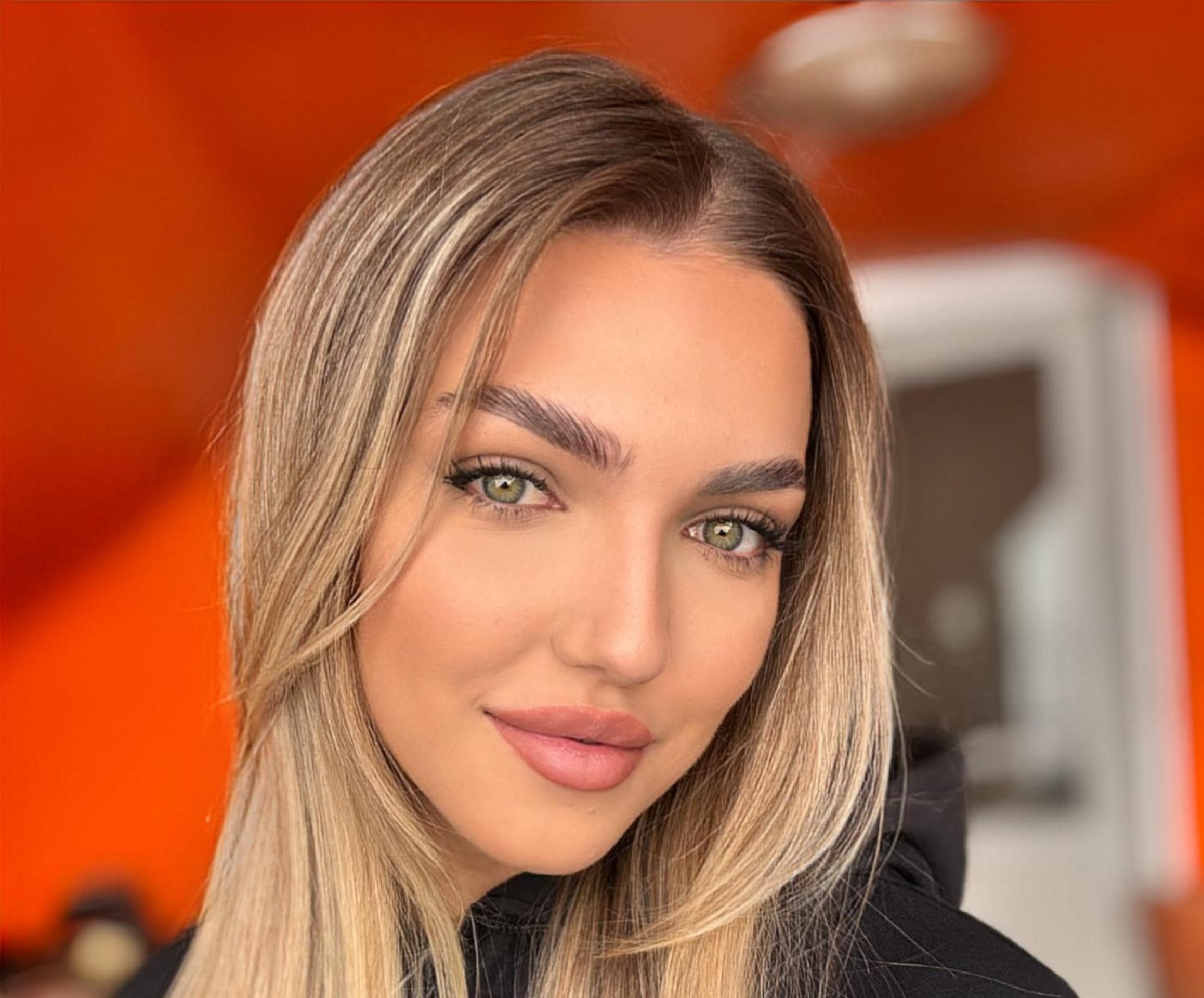 Miruna Stroe
